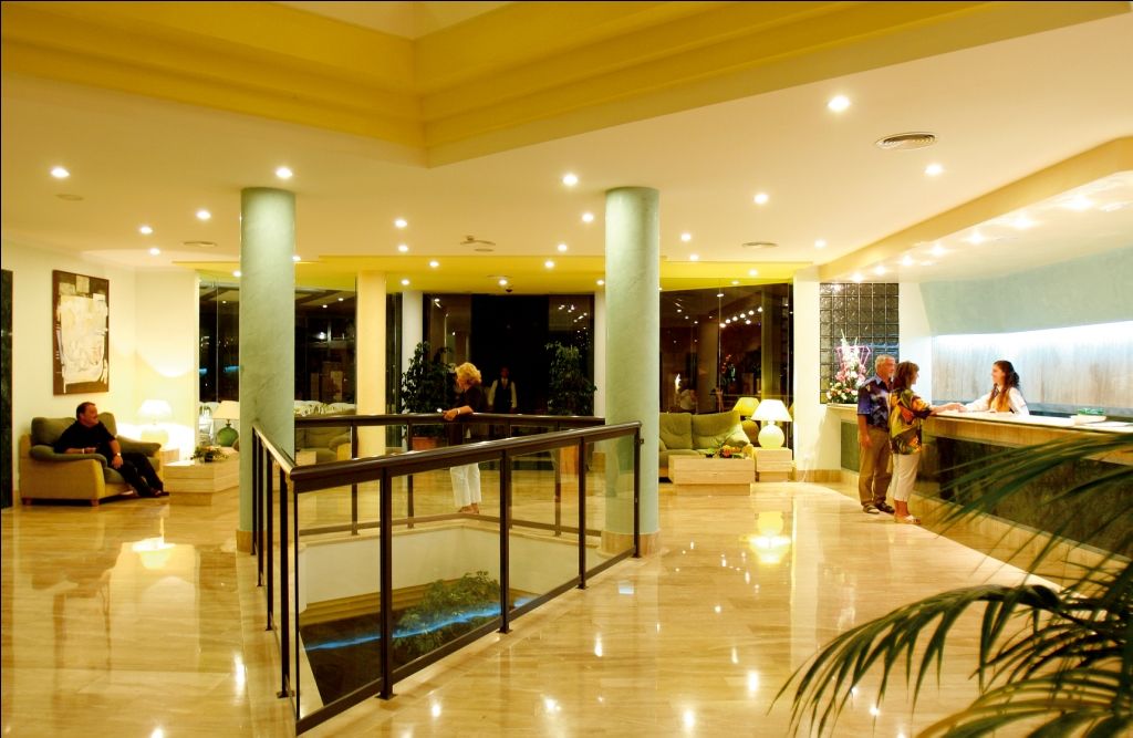 Cala Millor Garden Hotel - Adults Only 내부 사진